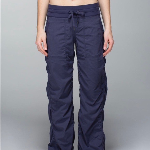 Lululemon dance studio pant navy no liner sz 4 - Picture 2 of 10